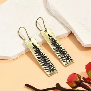 ‎Forest Pattern Dangle Earrings